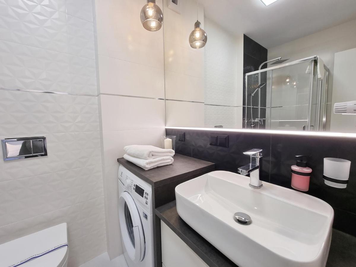 Apartament Alabaster - Basen, Sauna, Jacuzzi, Silownia, Restauracja - 365Pam Kołobrzeg Eksteriør bilde